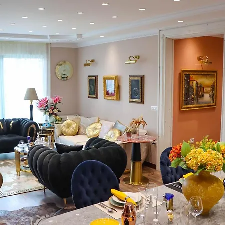 شقة Luxury تيرانا