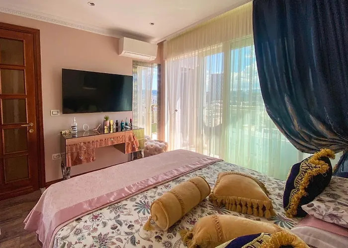 Luxury * Tirana